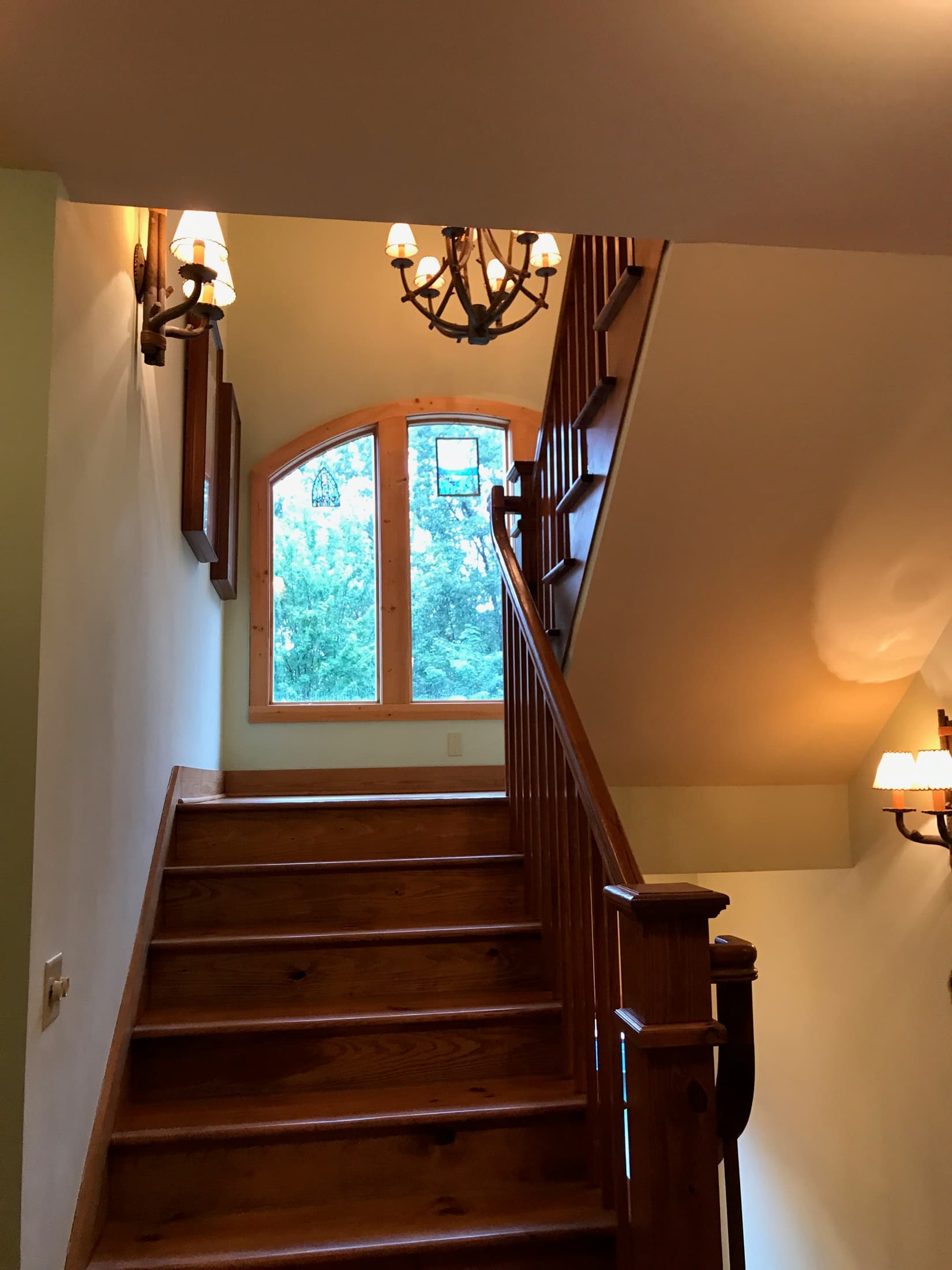 Foyer & Hallways at 139 Mountain Springs Way — photo 1