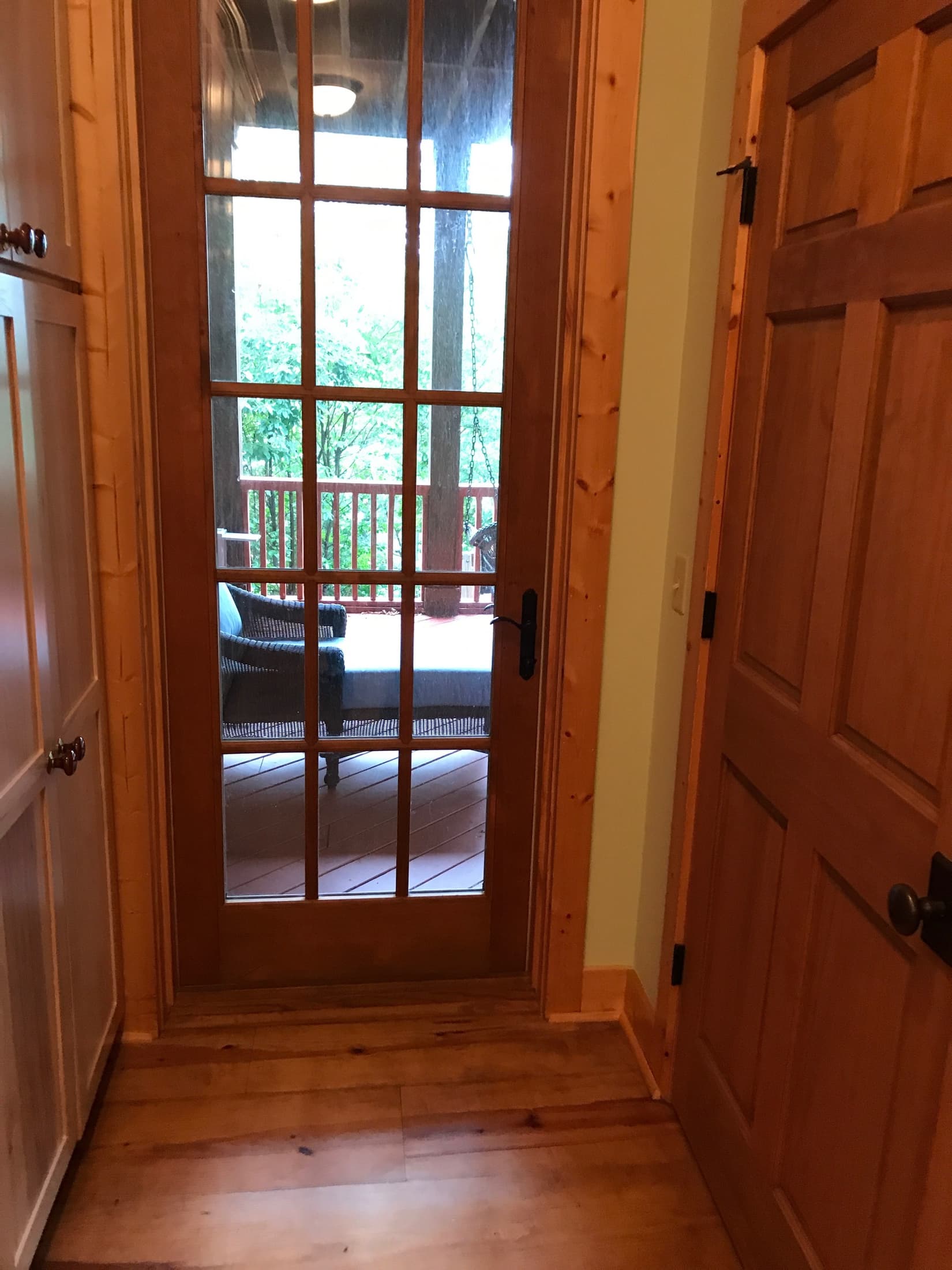 Foyer & Hallways at 139 Mountain Springs Way — photo 6