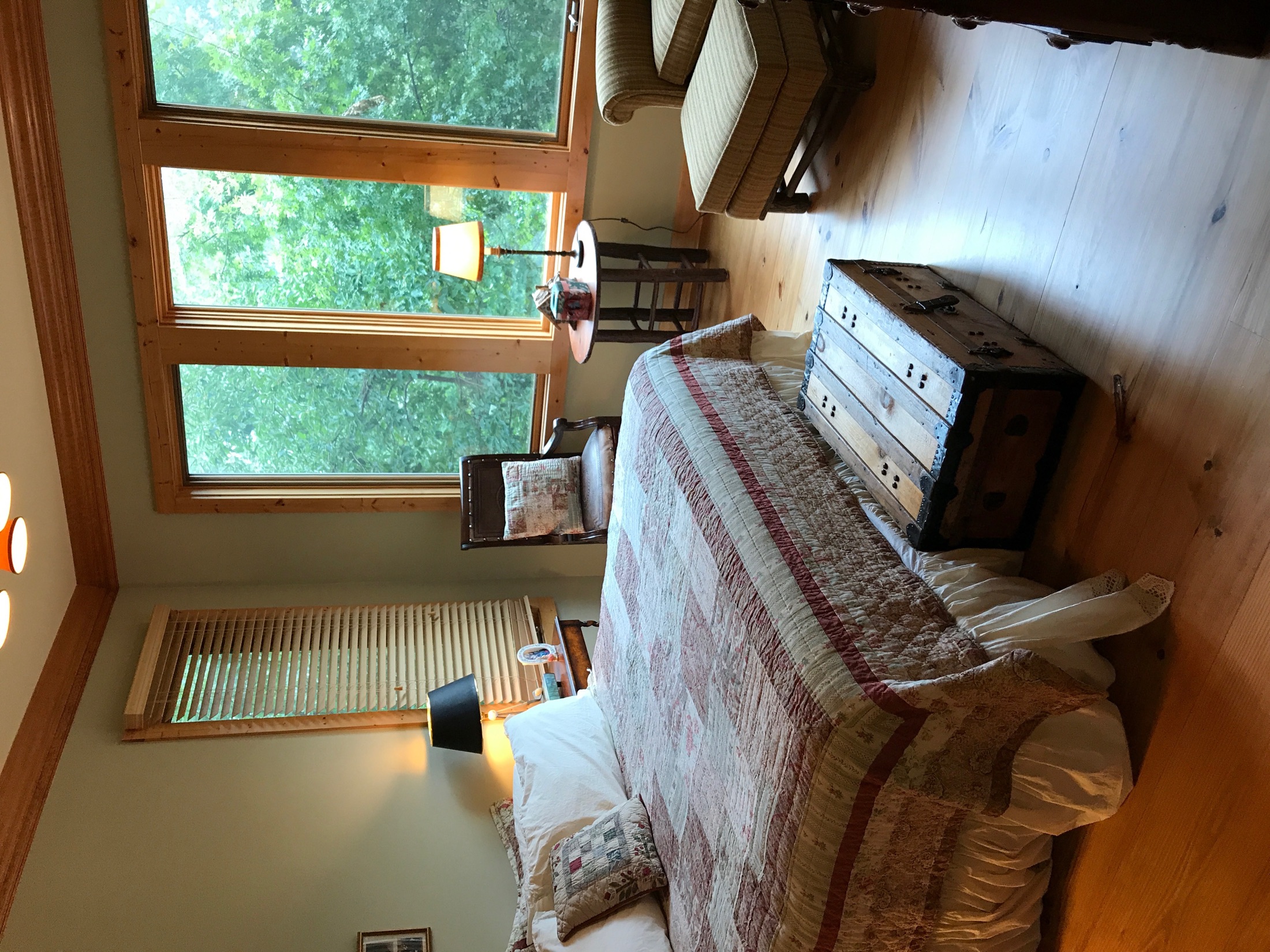Bedrooms at 139 Mountain Springs Way — photo 7